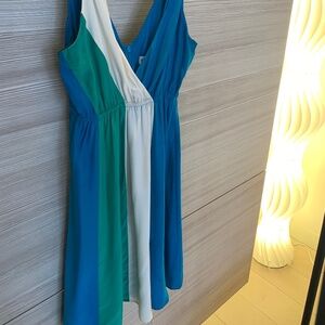 Christopher Deane Silk Dress Blue, Green, and White Short Size 4